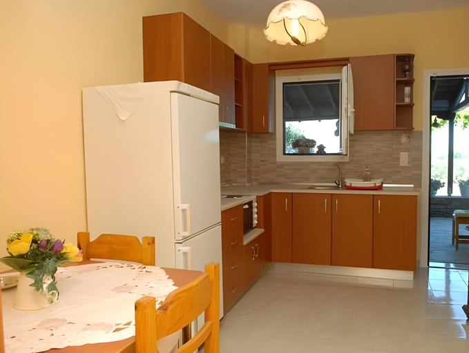 Interior view 3, Sofia & Lakis House, Central Macedonia