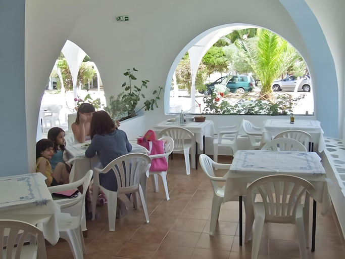 Food & Drinks 4, Surfing Beach Village Paros, South Aegean