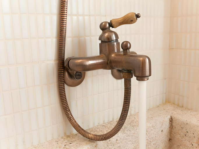 Bathroom 4, Avignon Hostel, Pingtung