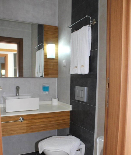 Bathroom 5, Cesme Farm Hotel, Çeşme