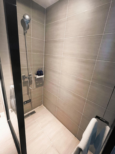 Bathroom 3, Hanting Hotel Taiyuan Gujiao Huoshan Yuan, Taiyuan