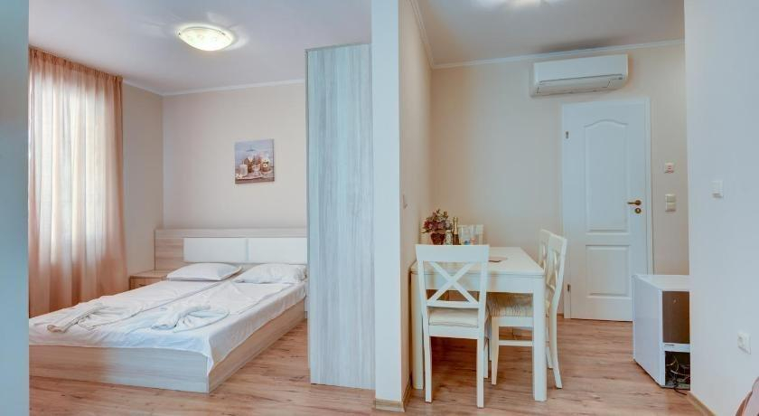 Bedroom 3, Dawn Park Deluxe, Nesebar