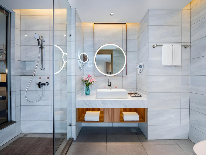 Bathroom, Vienna Hotel Tianjin Binhai New District Ocean High-Tech Zone, Tianjin