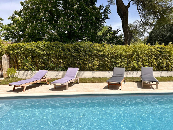 Others 5, Le Mas Justin, Vaucluse