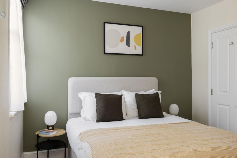 Bedroom 2, Saco Cardiff Cathedral Road, Cardiff