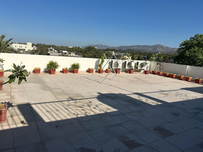 Public Area 2, Hotel Royal Heritage, Sirohi