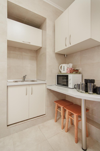 Facilities 5, Consul Hotel, Odes'ka