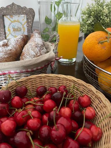 Food & Drinks 5, Donna Elena, Foggia