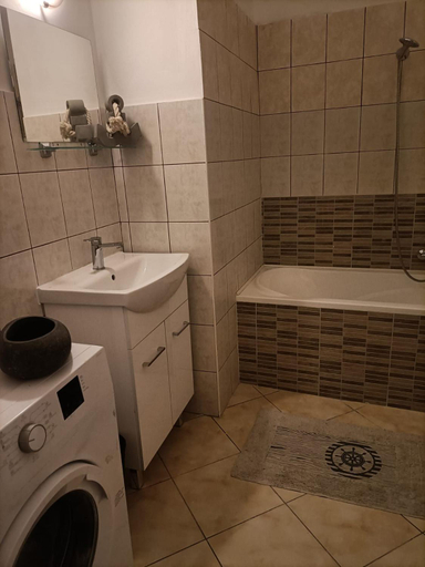 Others 2, Turul Apartment Budapest, Budapesti