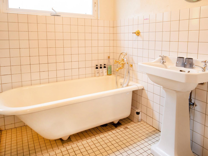 Bathroom 3, Gasthof Ami, Nikkō