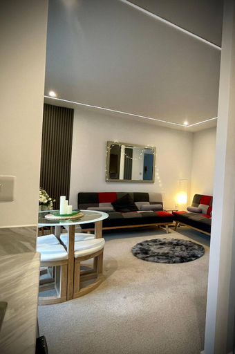 2, Florence Coach-House Retreat Parking Wifi, Peterborough