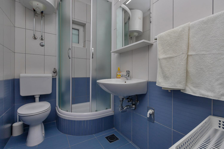 Bathroom 5, Villa Marija, Tučepi