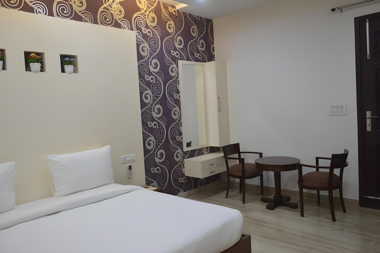 Bedroom 2, When In Gurgaon - Service Apartments Near Medanta Medicity, Gurgaon