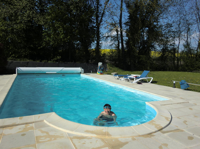 Others 5, La Petite Varenne, Yonne