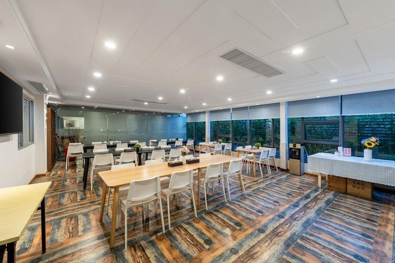 Business Facilities 3, Gentleman Hotel, Shenzhen