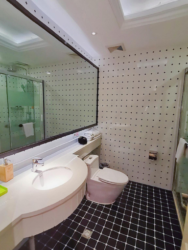 Bathroom 4, New Century Manju Hotel Anji Qiming, Huzhou