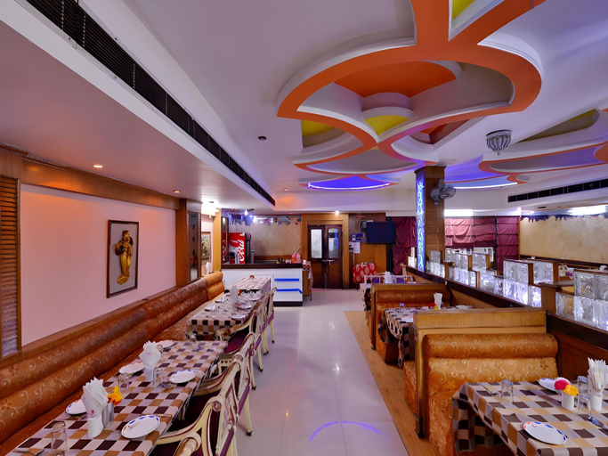 Food & Drinks, Hotel Flyover Classic Patiala, Patiala
