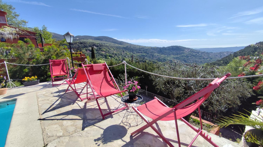 Others 5, Mas des Buscades, Alpes-Maritimes