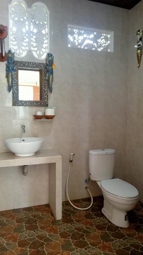 Bathroom 5, Alamku Bungalow, Karangasem