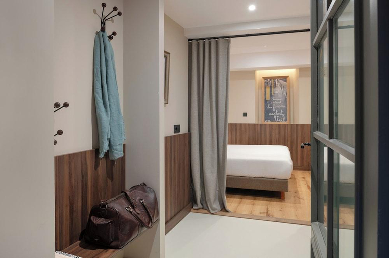 Bathroom 3, Hôtel Saint Paul Lyon, Rhône