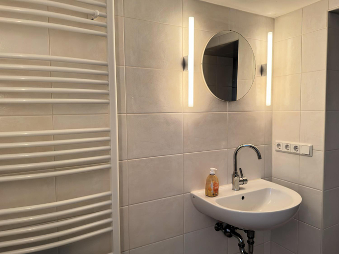 Bathroom 2, Ferienhaus Sackpfeifenblick, Hatzfeld, Waldeck-Frankenberg