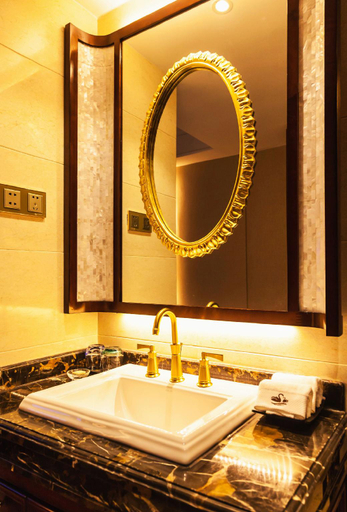 Bathroom, Tianyuan Hotel, Hanzhong