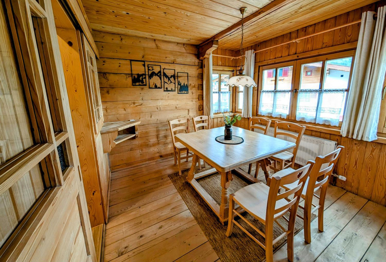 Others 5, Haus DiRol, Kitzbühel