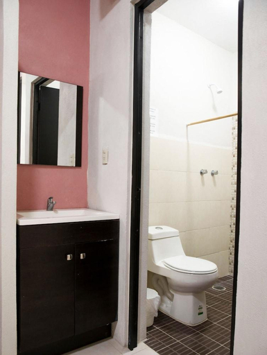 Bathroom, Hotel Los Arcos Holbox, Lázaro Cárdenas