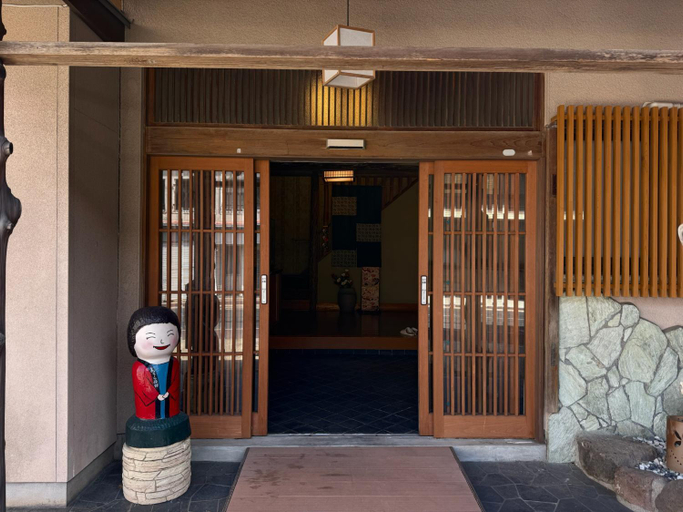 Exterior & Views, 鶴屋旅館, Matsuura