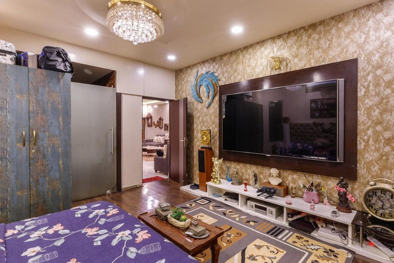 Others 2, Rangmahal by JadeCaps|Projector|Jacuzzi & Pvt Pool, Bangalore