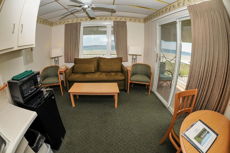 Others 4, Friendship Oceanfront Suites, York