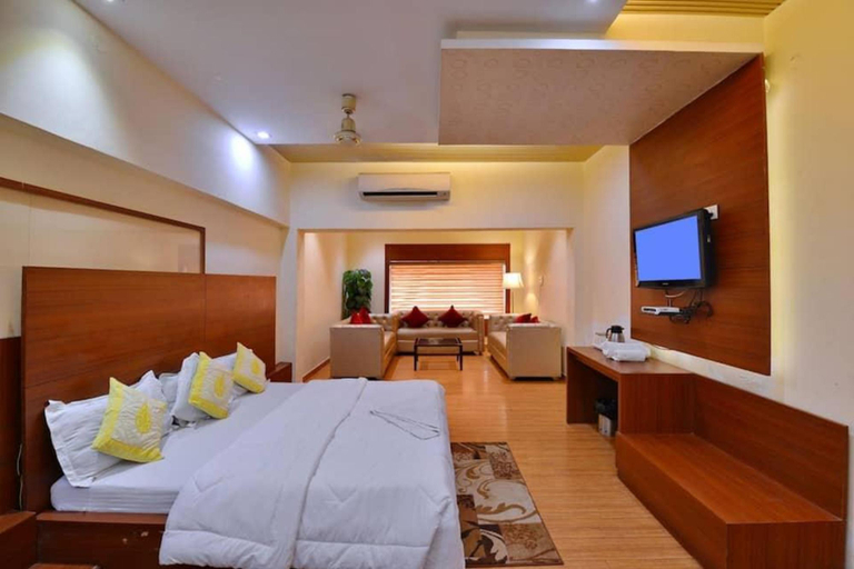 Bedroom, Hotel Saffron, Kurukshetra