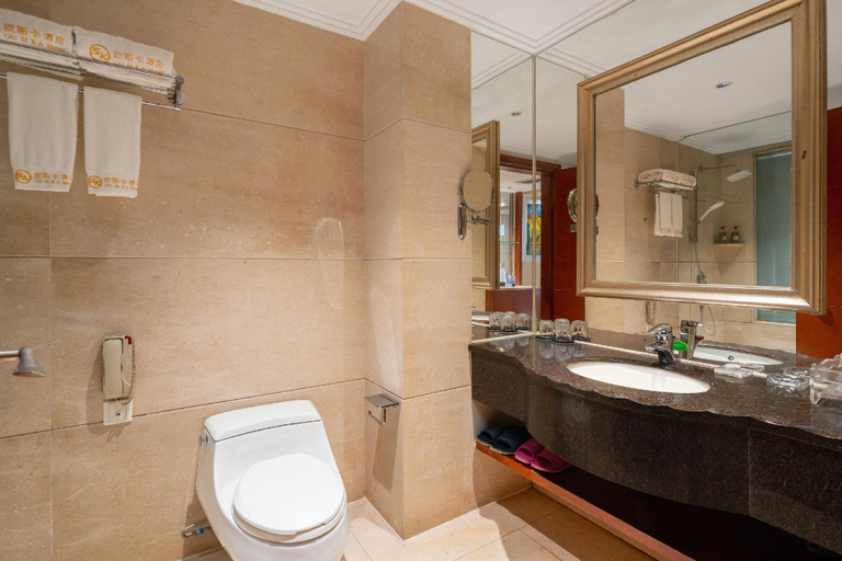 Bathroom 5, Oriental Glory Hotel, Dongguan