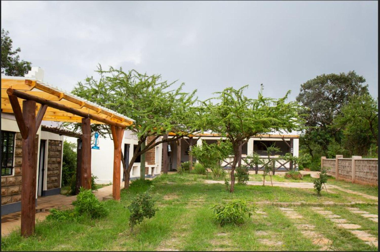 Others 3, Saba House and Lodges, Mavoko
