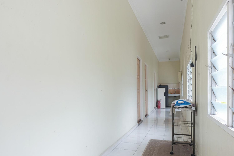 Public Area 2, Hotel O Kay Inn Kerteh, Kemaman