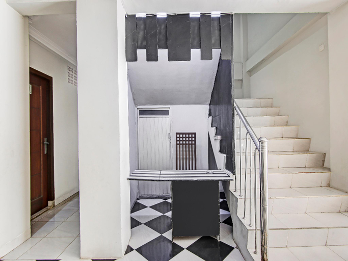 Others 3, OYO 90883 Ria Agustar Syariah, Palembang