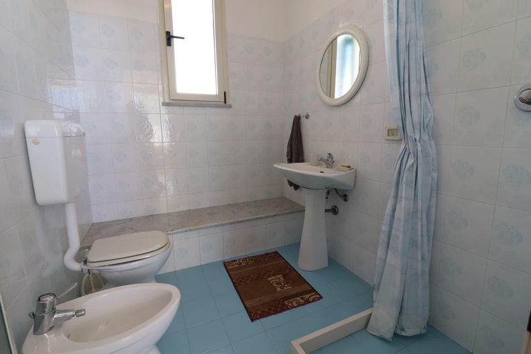 2, Nisea house  Santa Cesarea Terme, Lecce