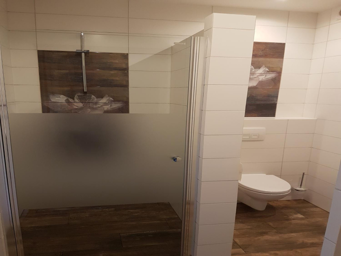 Bathroom 3, Holiday Home in Tuchola Forest Retreat, Starogard