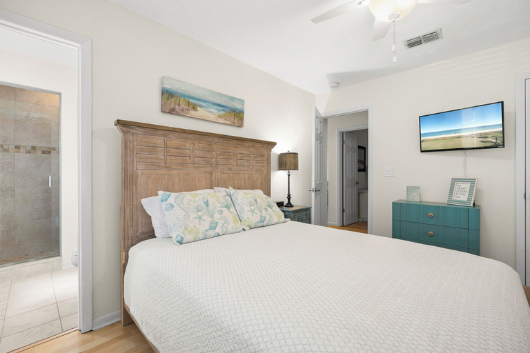 Bedroom 3, Sun Kissed Cottage by Distinctive Beach Rentals, Saint Johns