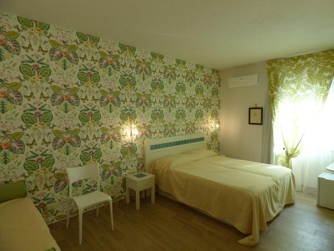 Bedroom 4, Aramoni B&B, Vibo Valentia