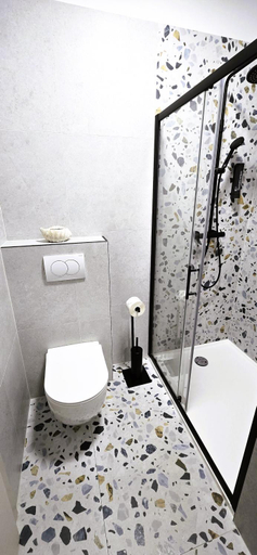 Others 2, Brnistra Suites, Split