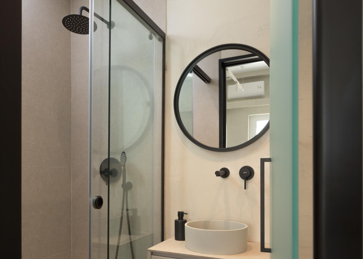 Bathroom 5, Apollo Plakias, Crete