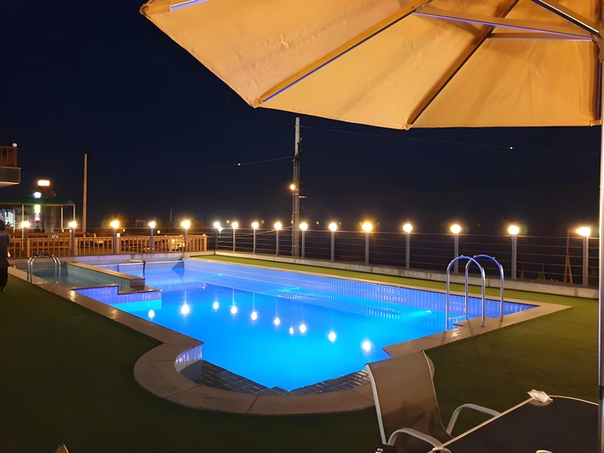 Sport & Beauty 2, Nuri (Blue Road Town Pension, Yeongdeok