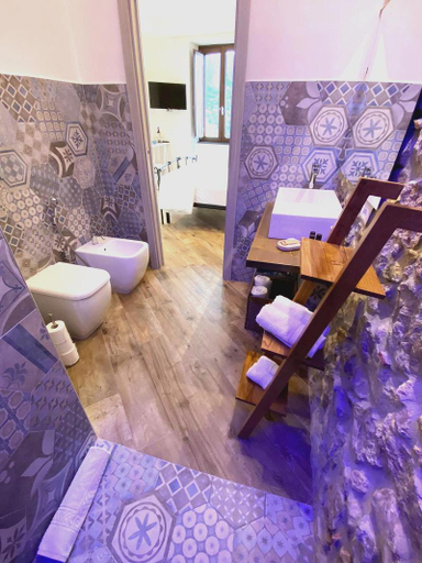 Bathroom 5, L'Orologio Bed & Breakfast, Salerno