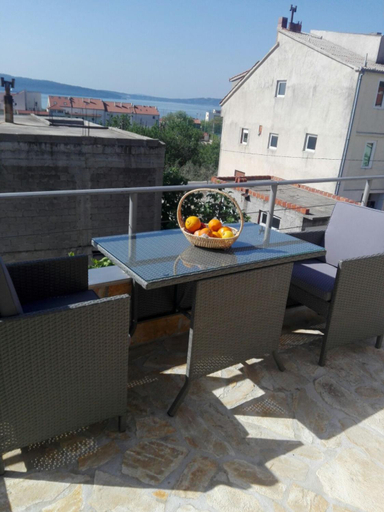 Others 3, Apartment Dijana, Kaštela