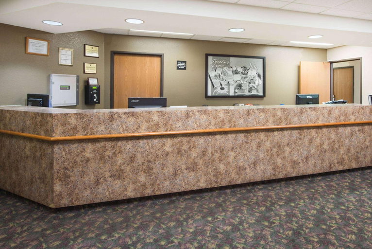 Public Area 2, Super 8 by Wyndham Iola KS, Allen