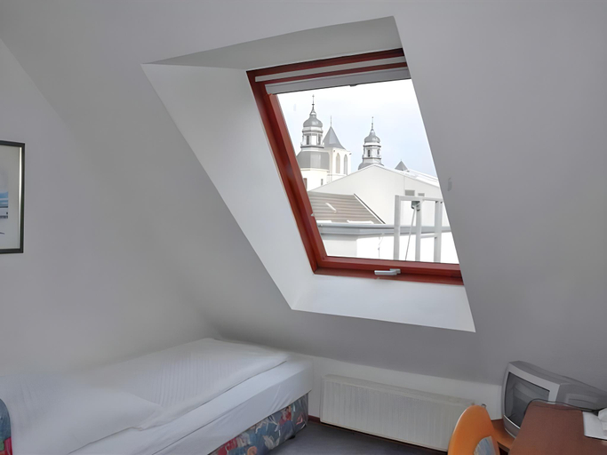 Bedroom 5, Hotel DomBlick, Köln