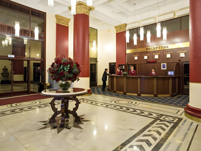 Others 4, Peking Hotel, Northern