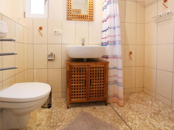 Bathroom 3, Ferienhaus in der Feldberger Seenlandschaft, Mecklenburgische Seenplatte