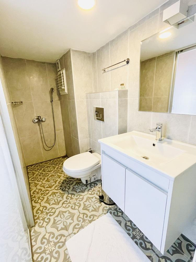 Bathroom 4, QONAQ HOTEL & SUITES, Fatih